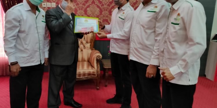 Bantu Korban Banjir, LDII Sanggau Serahkan Bantuan pada Pemkab Sanggau