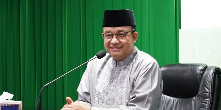 Anies Baswedan Kunjungi Santri Ponpes Al Ubaidah: Jadi Guru Itu Mulia