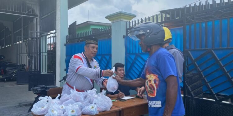 Masjid Baitul A’la Sentani Sembelih 17 Sapi dan 8 Kambing, Salurkan Dengan 3 Cara